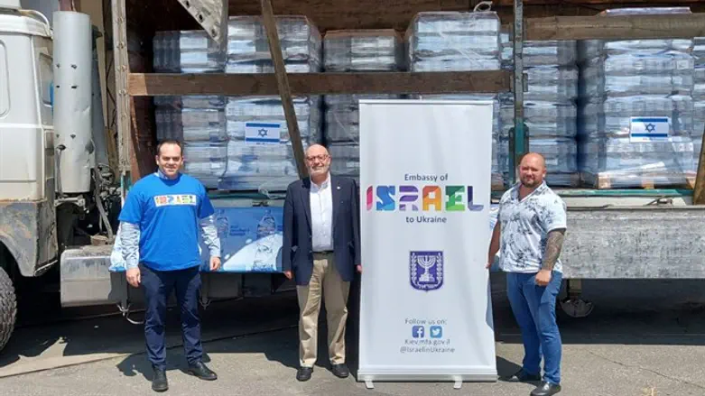 משלוח בקבוקי המים