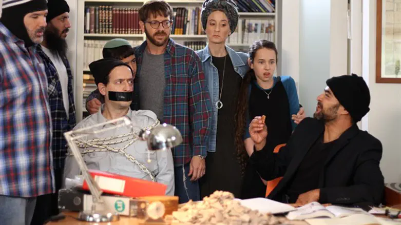 "העניינים בסדרה מסתבכים". מתוך 'מגילת הנחושת', רצים למשנה תש"פ