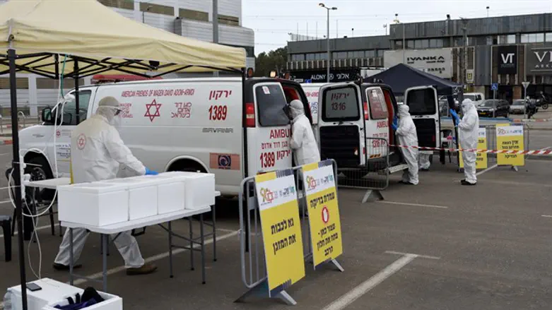 "המידע שמובא למקבלי ההחלטות אינו אמין". מתחם בדיקות קורונה