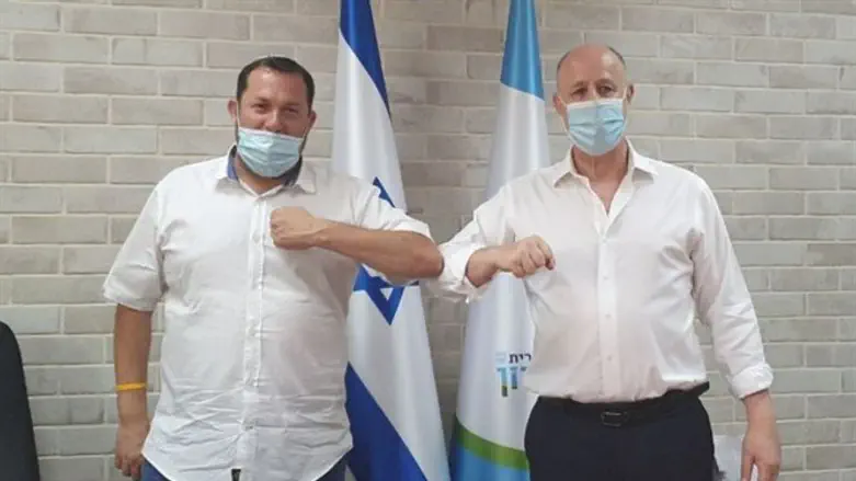 צחי הנגבי ויוסי דגן