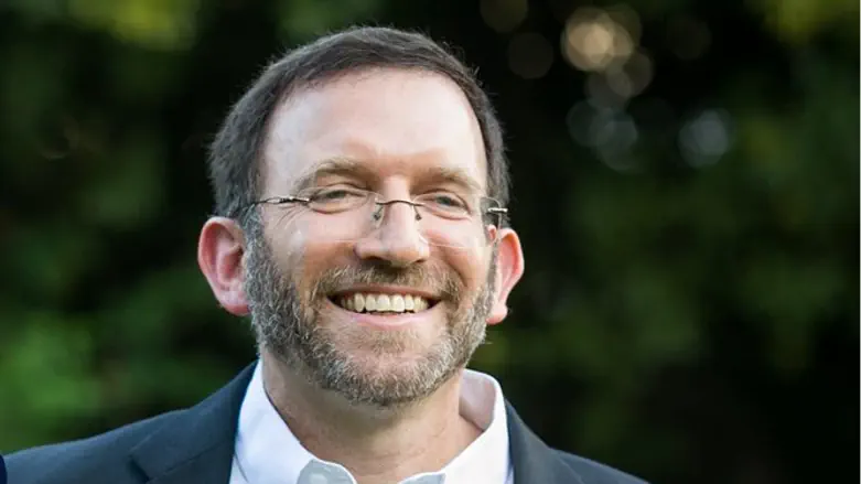 הרב צבי קורן