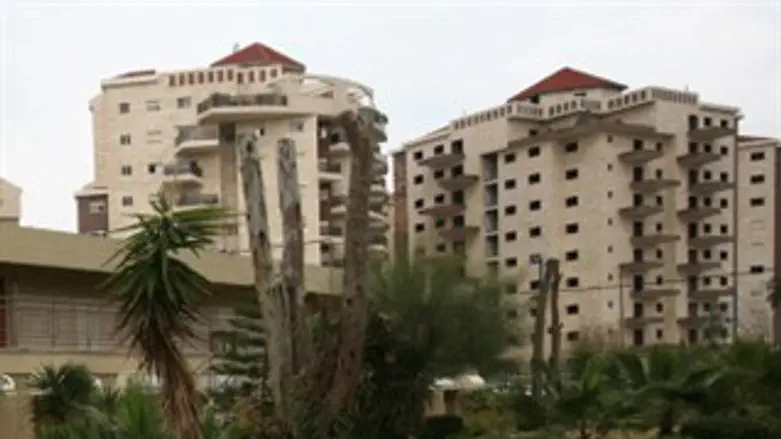 בניין מגורים