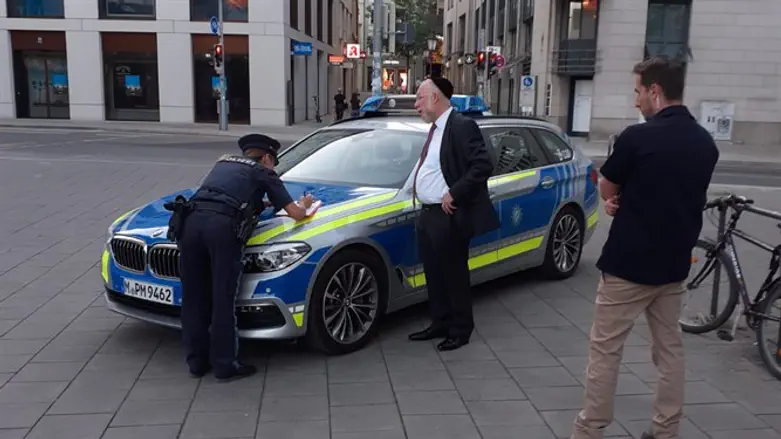 Rabbi Brodman with the officers