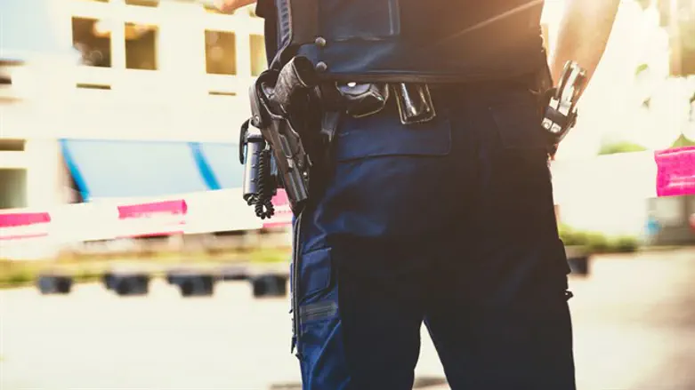 Police officer (stock)