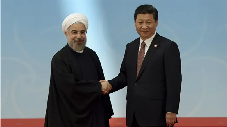Iranian President Hassan Rouhani and Chinese President Xi Jinping