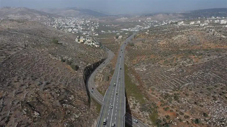 כביש עוקף חווארה 