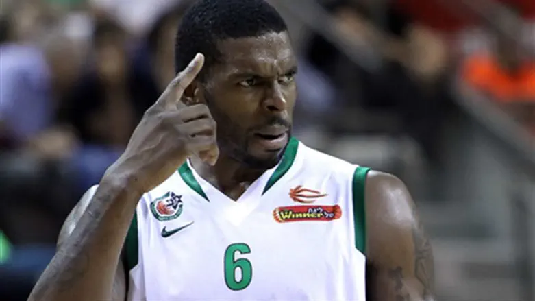 שוב בחיפה. סמית'