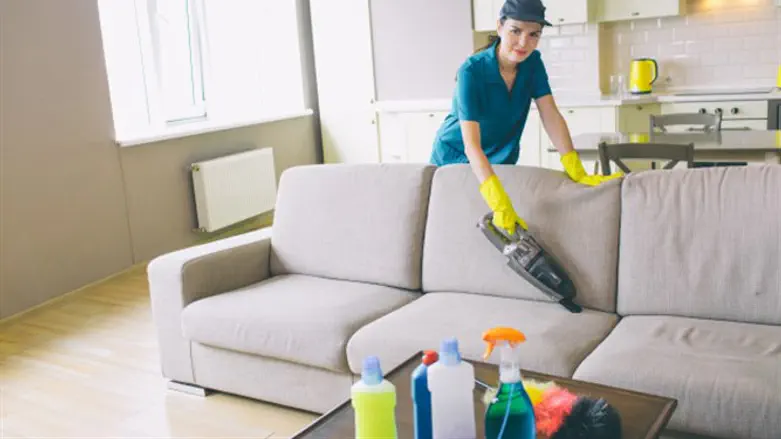 שואב אבק נטען