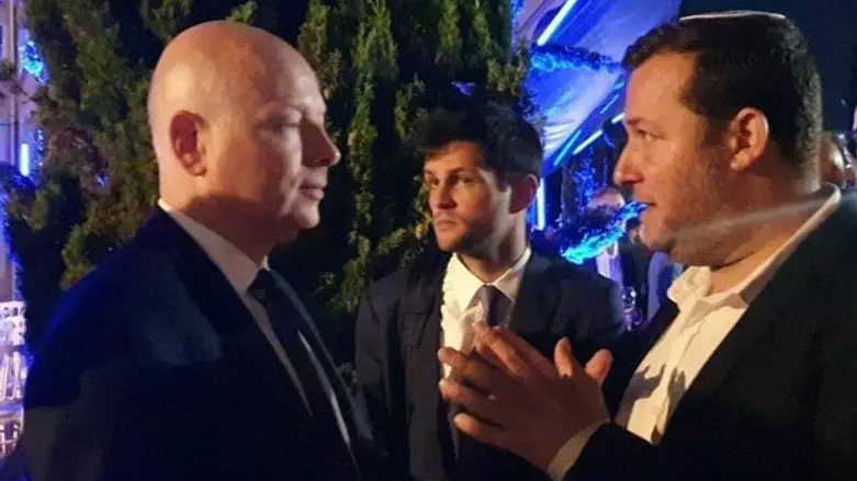 דגן וג'ייסון גרינבלט