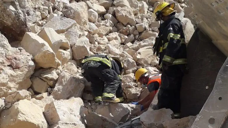 מכבי אש במאמצי החילוץ