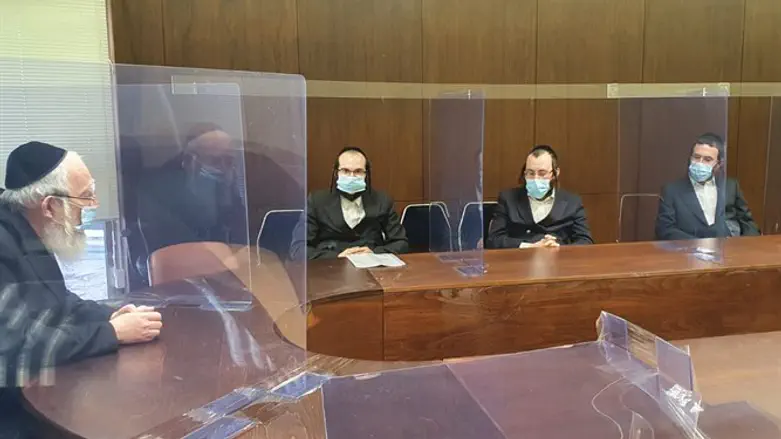 אייכלר והעו"סים