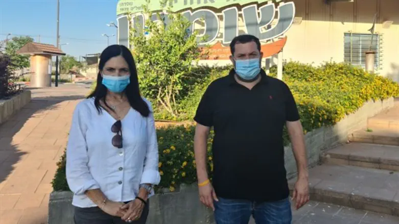 אתי עטיה ויוסי דגן