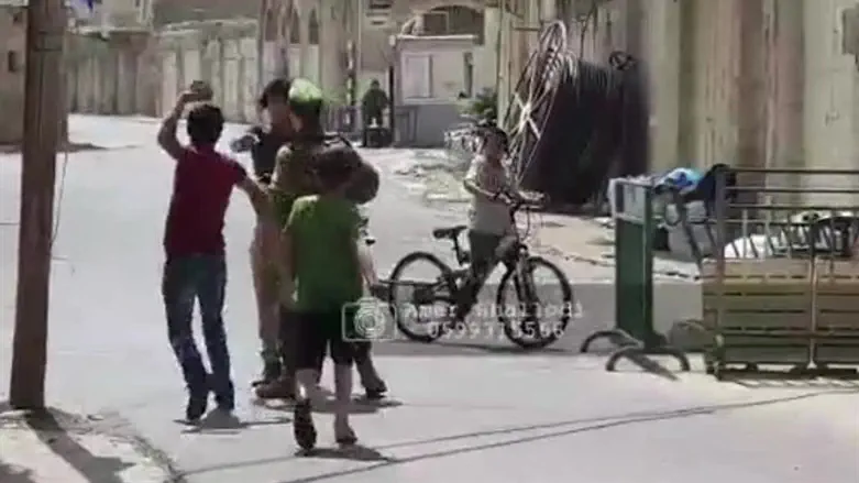 Attack in Hebron video
