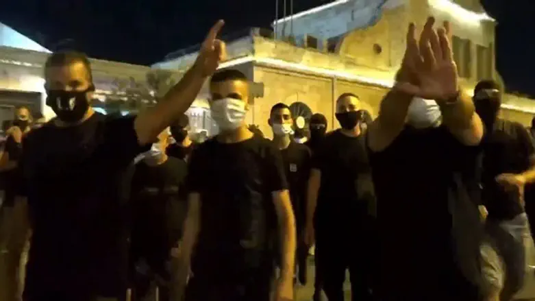 Нападение на журналистов 13-го канала13