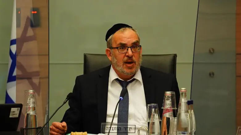 יו"ר ועדת החוקה, ח"כ יעקב אשר