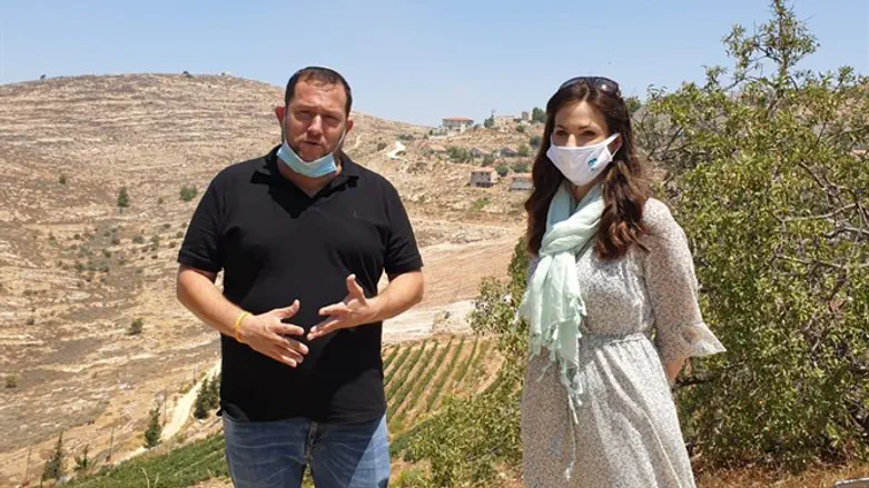 Omer Yankelevich and Yossi Dagan