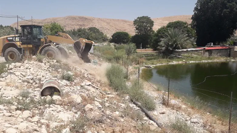 אחד המאגרים הבלתי חוקיים