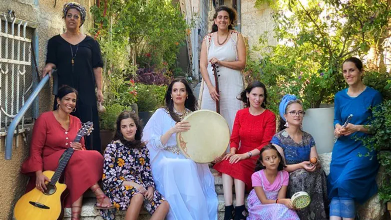 ליאת יצחקי וחברות
