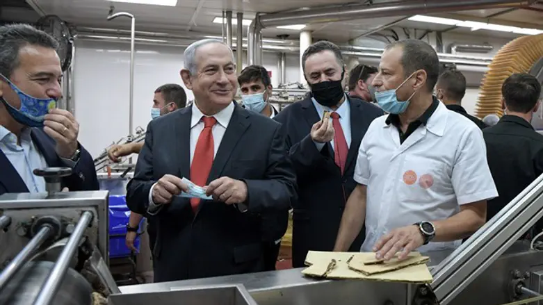 נתניהו וישראל כץ במפעל גילרו