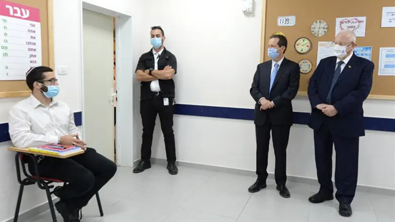 ריבלין באולפן 'עציון'