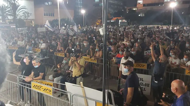 Массовая акция протеста в Тель-Авиве