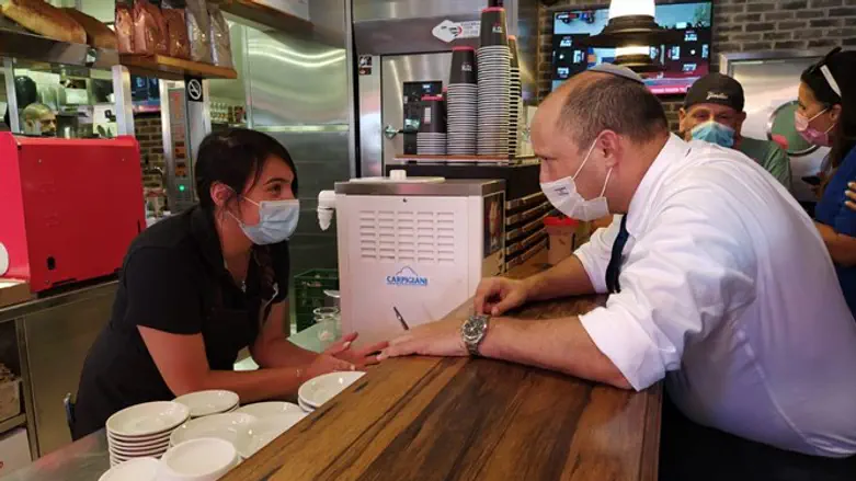 Bennett in Machane Yehuda