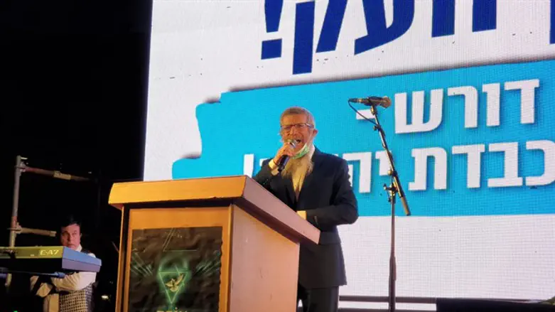 הרב צבי קוסטינר