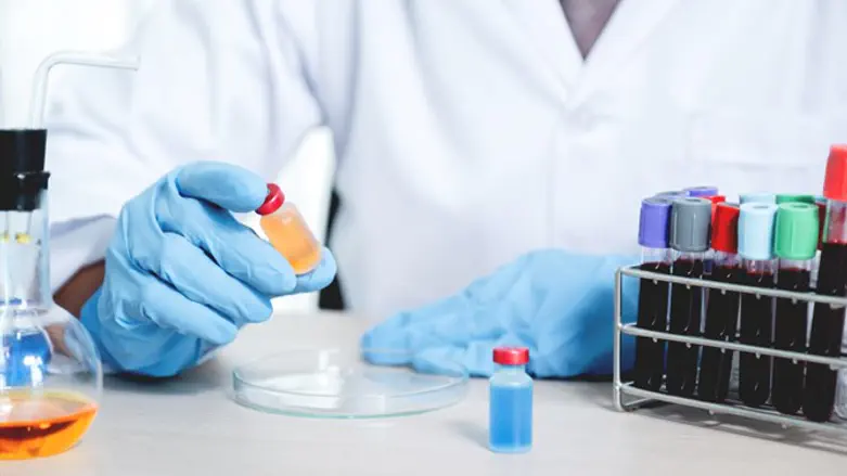 coronavirus vaccine (illustration)