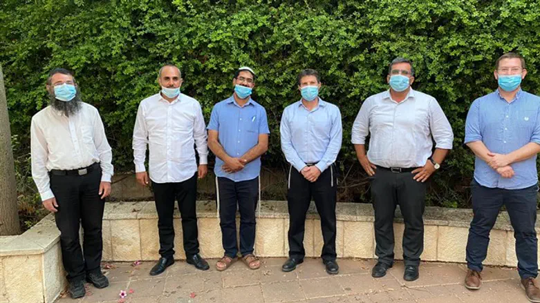 נציגי האיחוד הלאומי באחת הפגישות