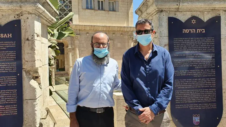 יועז הנדל והלל הורוביץ