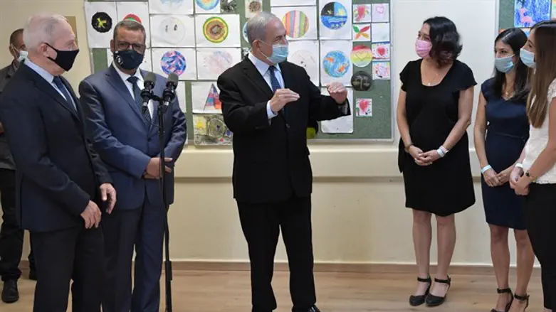 נתניהו בבית הספר עופרים בהר חומה