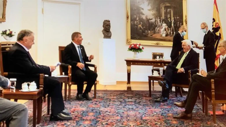 Встреча Габи Ашкенази и Франка Вальтера Штайнмайера