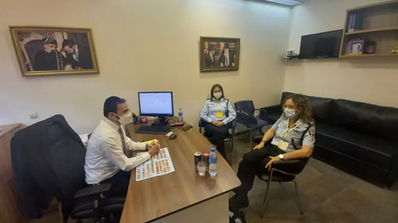 ח"כ אריאל בוסו, תנ"צ סיגל בר צבי, נצ"מ הדס מדמוני