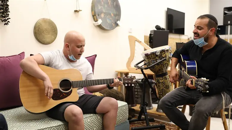 ליאור כרמל ועקיבא תורג'מן