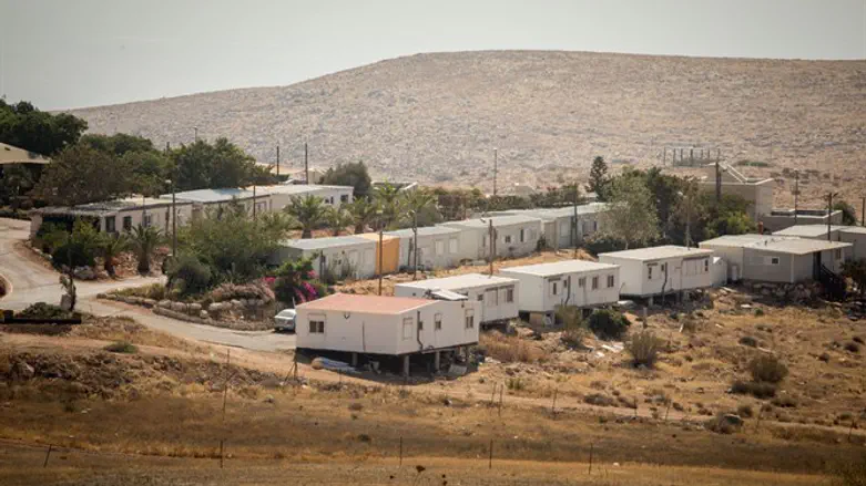 השופטים הפכו את החלטת המחוזי בלי לטרוח להתייחס לטענות שכנגד. מצפה כרמים