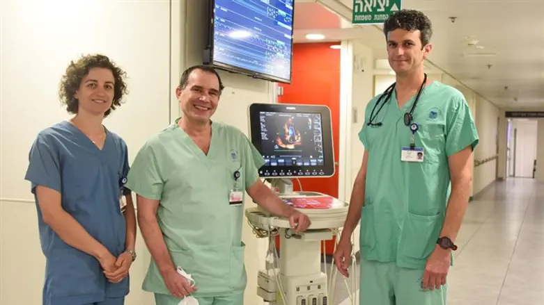 מימין לשמאל: ד״ר סקלי, פרופ׳ טופילנסקי וד״ר ליכטר