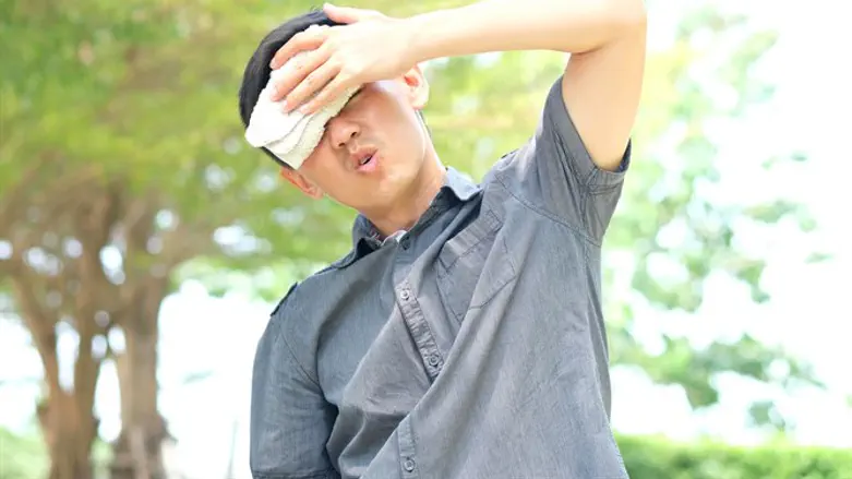 Тепловой удар. Иллюстрация