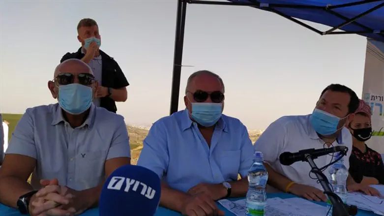 Авигдор Либерман в Самарии