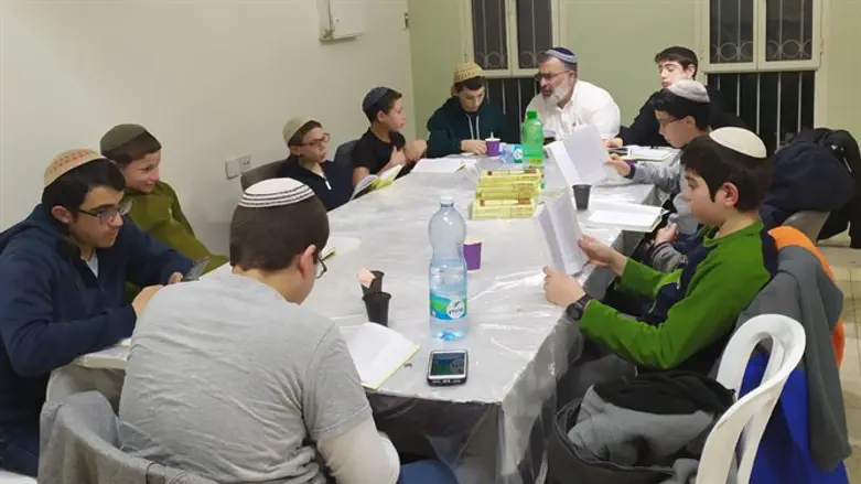 לומדים לזכר רנה שנרב