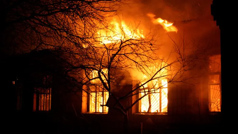 Building fire (archive)