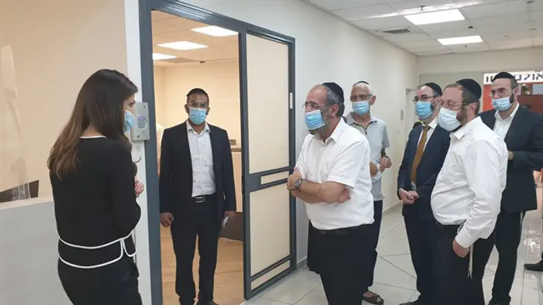 ינקלביץ' בסיור. היום