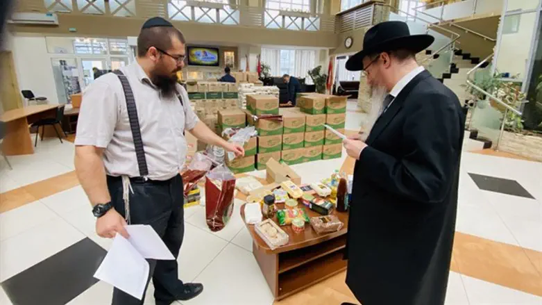 מבצע 'תורה בכל בית יהודי'