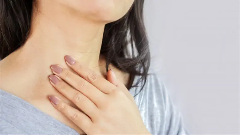 מתיחת צוואר