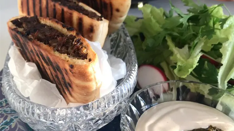 עראייס ספונדרה, מתכון של יהושע פראג