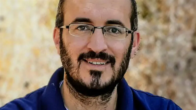 הרב עמנואל הרוניאן