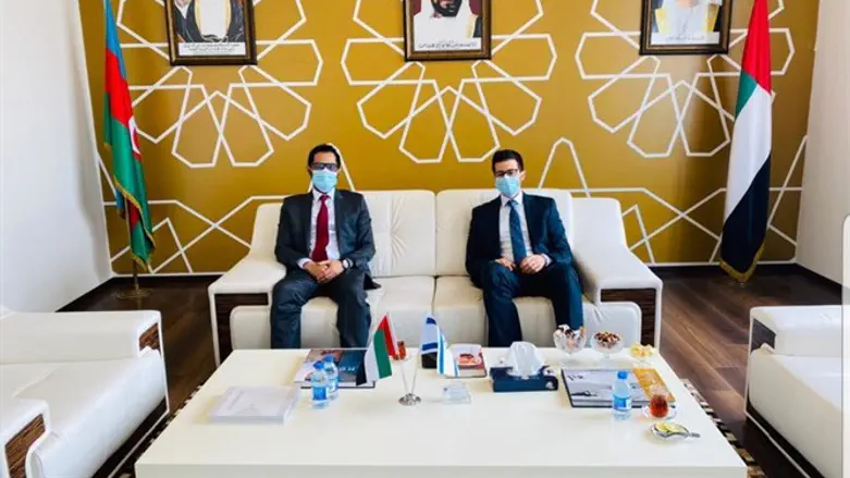 The meeting of the two diplomats in Baku