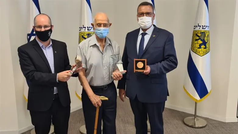 ליאון קיראון ומאיר