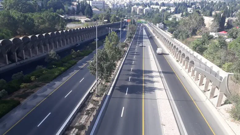 Шоссе Бегина в Иерусалиме этим утром