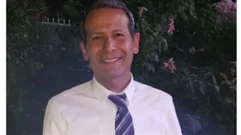 איתן סורקיס