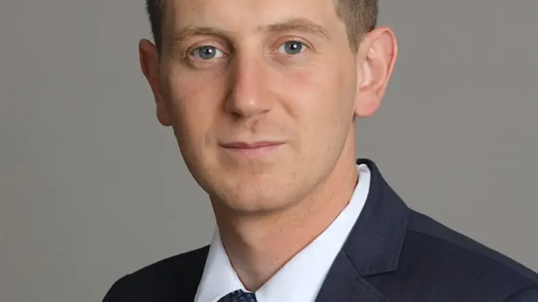 רועי ינובסקי